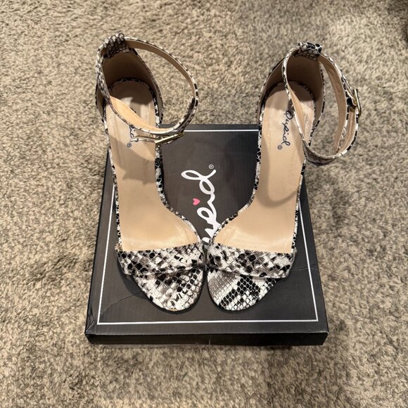 Snakeskin Block Heel Sandals - Ankle Strap Size 6.5 - Picture 1 of 3